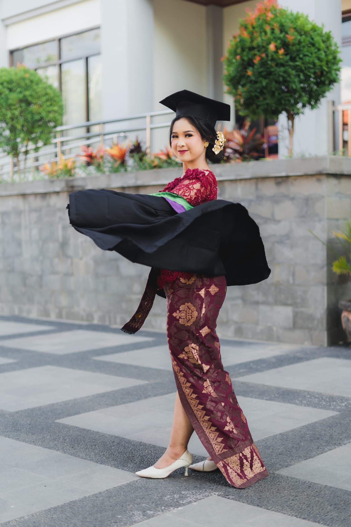 graduation - Edit-02710_x312un