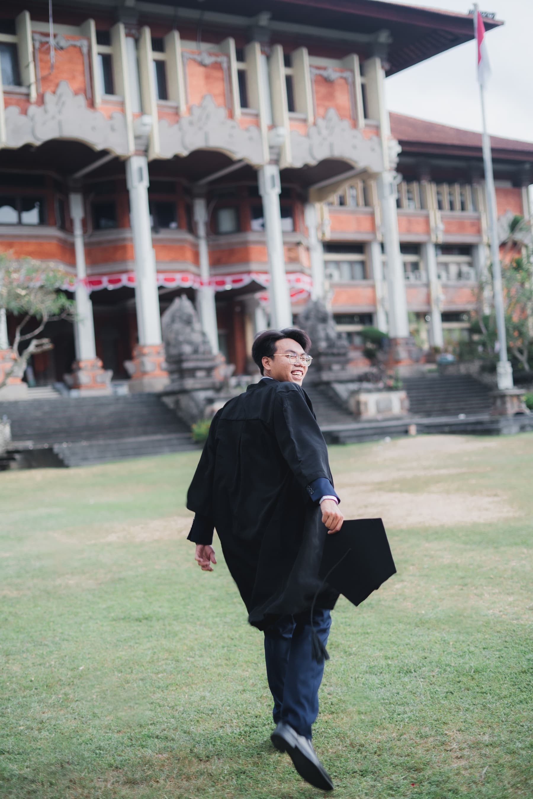 graduation - Edit-04531_v0gnr4